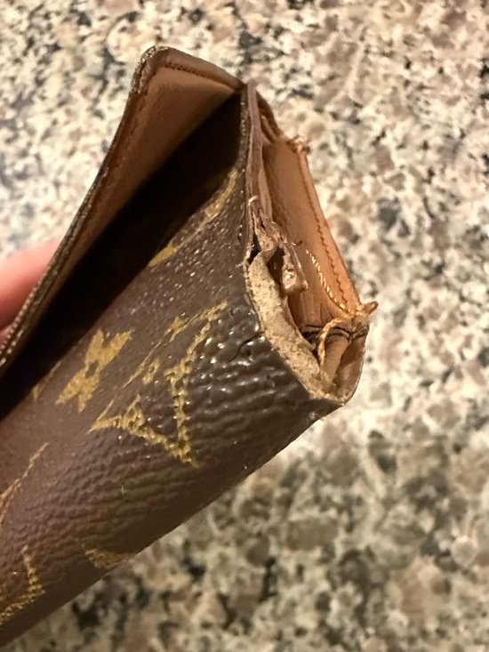 Vintage Louis Vuitton Trifold Wallet - Picture 6 of 14